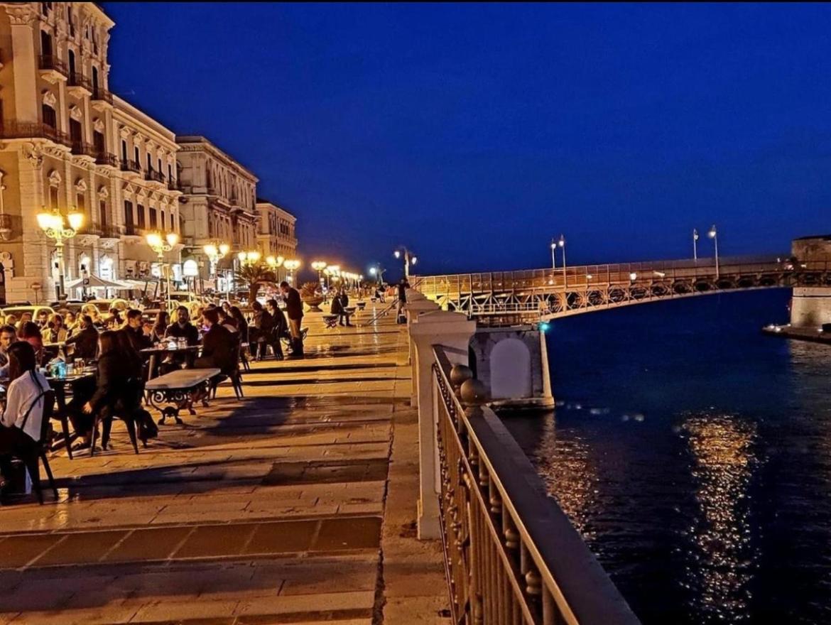 Come Nelle Favole Taranto Bagian luar foto